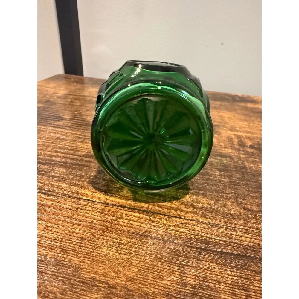 Vintage Emerald Green Glass Genie Bottle Decanter‎ Bullseye Thumbprint 9.5